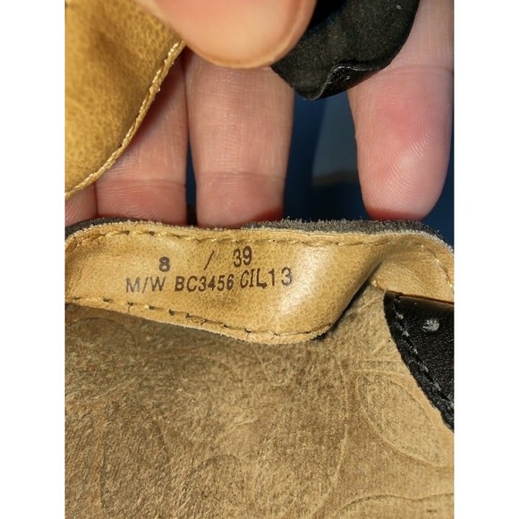 b.o.c. Born Concept Wedge Heel Sandals, Leather Upper, BC3456, Size 8 (39) - Picture 7 of 7